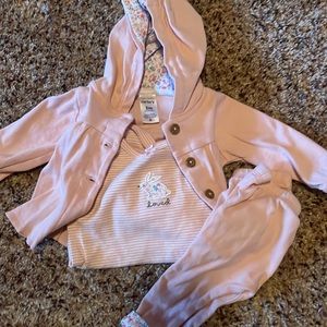 Carters baby girl 3 piece outfit